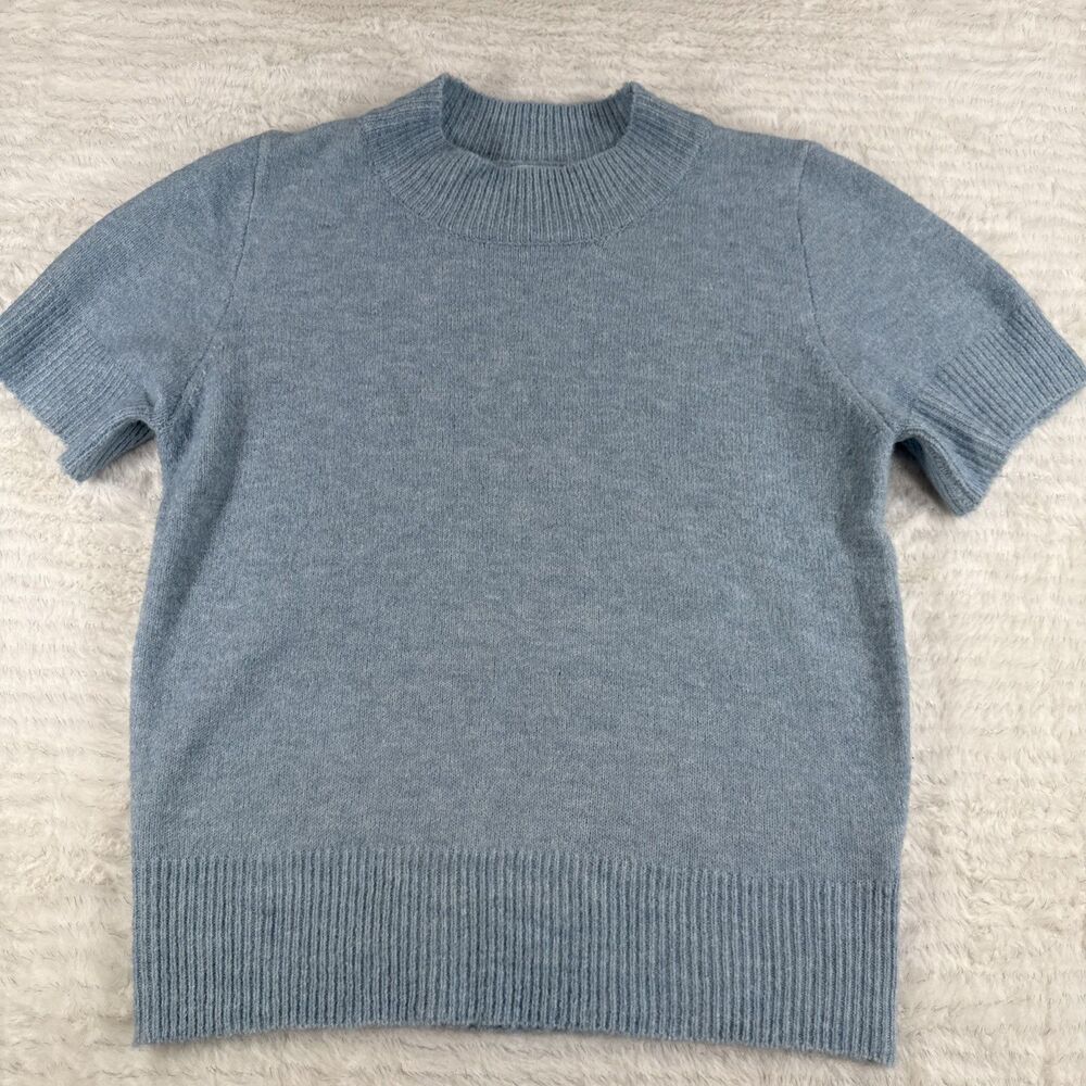 Avara Blue Short Sleeve Knit Sweater Wool Blend Crew Neck Women’s Small